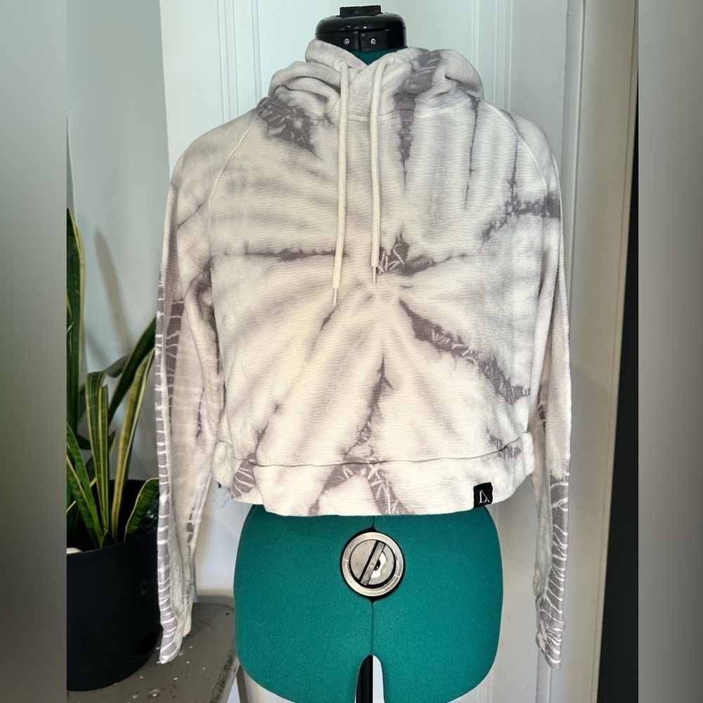 Tie Dye Cropped Hoodie Size M gray & white